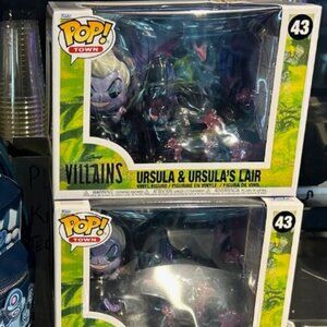 Funko 43 Disney Funko pop ursala and ursala's chair